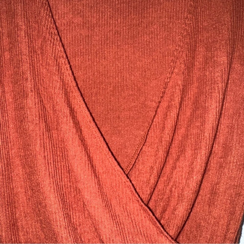 Urban Outfitters Rust Ribbed Wrap Top - Picture 4 of 7